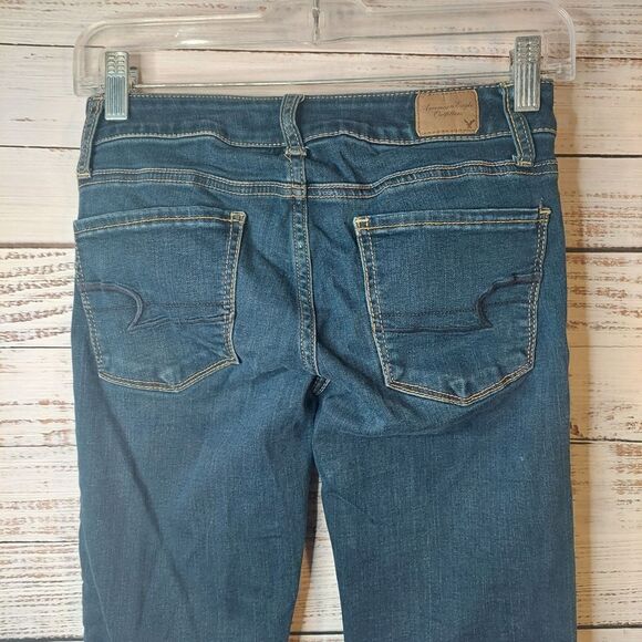 Woman's American Eagle Super Stretch Skinny Jeans sz 2 - Picture 6 of 9